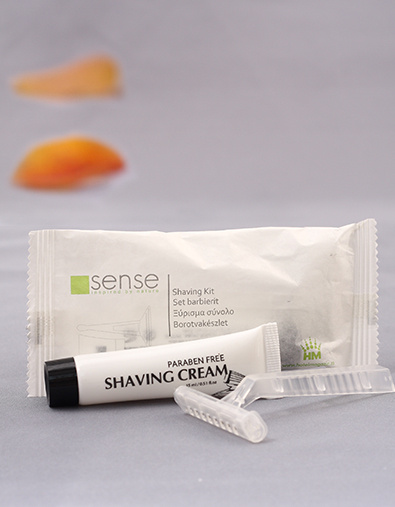 sense-shaving-kit-detail